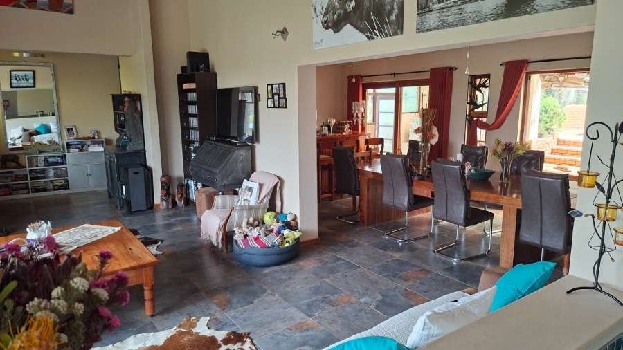 4 Bedroom Property for Sale in Beacon Bay North Eastern Cape